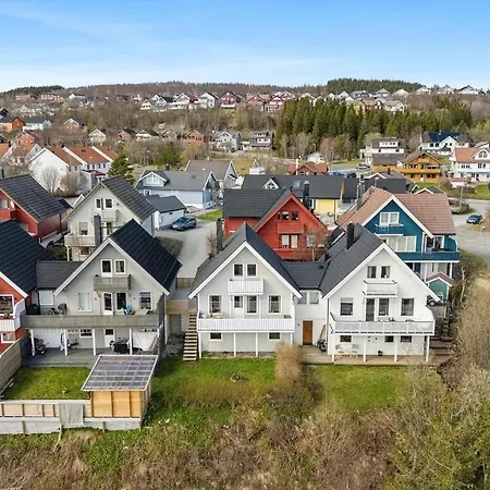 Feriehus Three Bedroom Private House