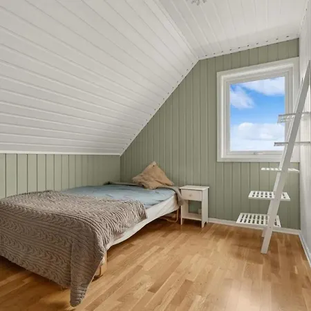 Feriehus Three Bedroom Private House